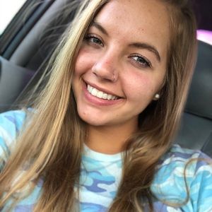 Meet your Posher, Makayla